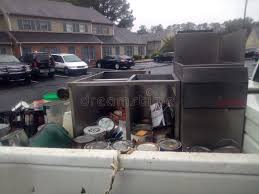 Best Construction Debris Removal  in Rome, IL